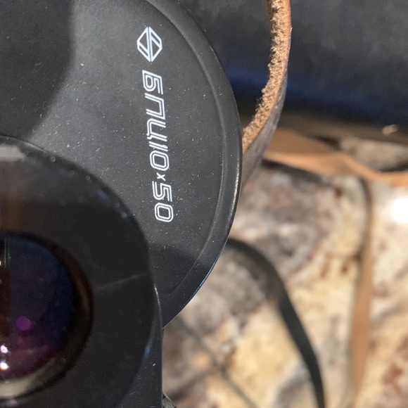 U S S R tento binoculars. Vintage and comes with case. - Picture 3 of 5